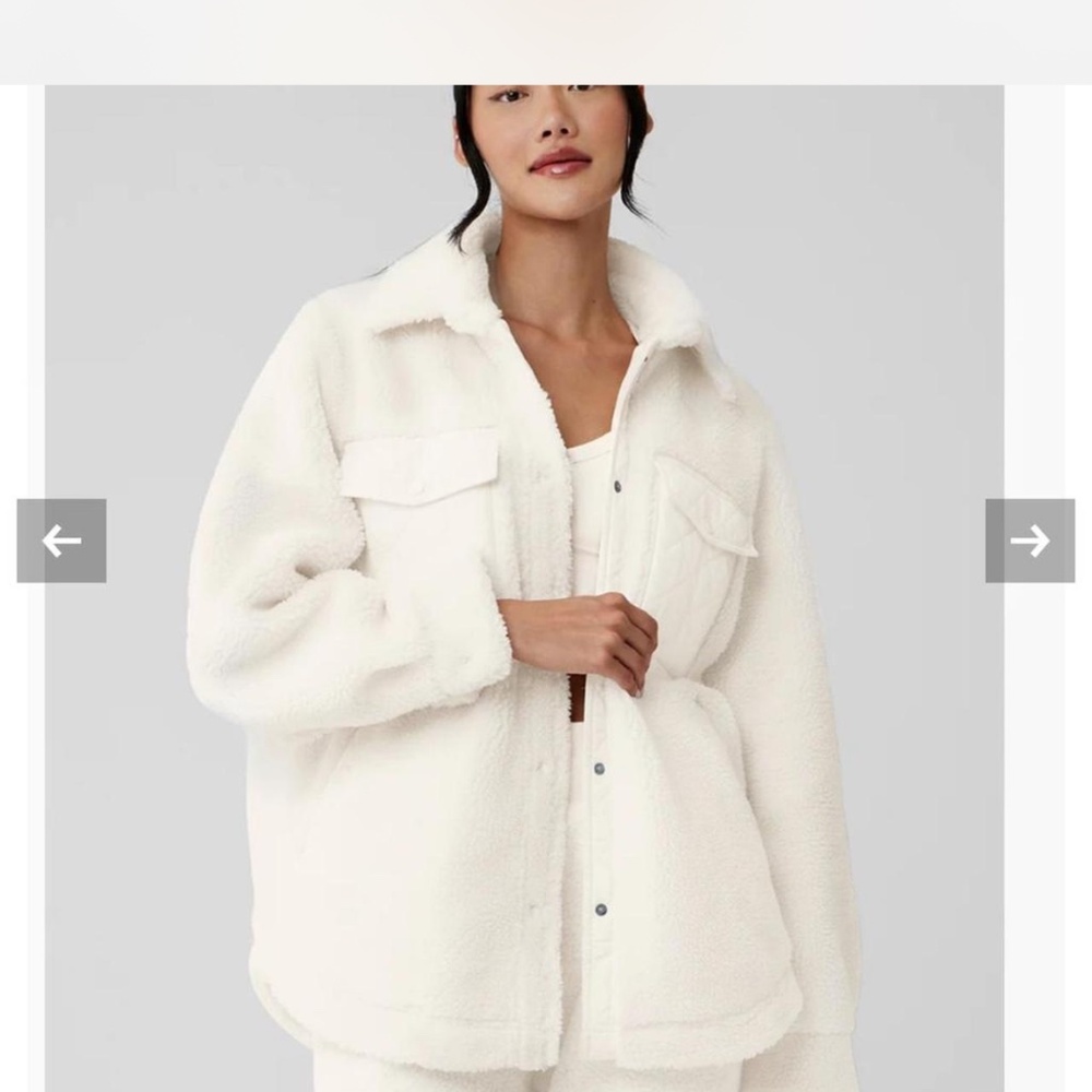 SoldALO Yoga Sherpa Edge Shacket Ivory Plush Teddy Jacket XS Excellent Condition